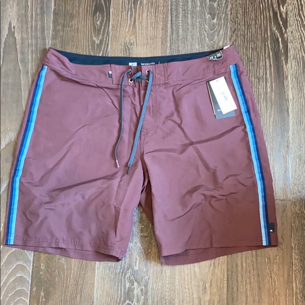 QUICKSILVER board shorts